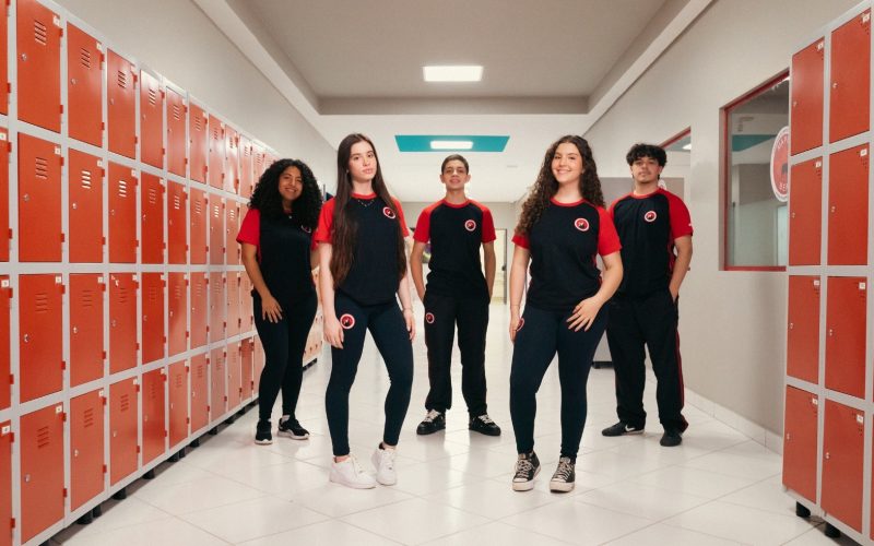 Estudantes da Maple Bear superam médias nacional e particulares e são destaque no ENEM 2024