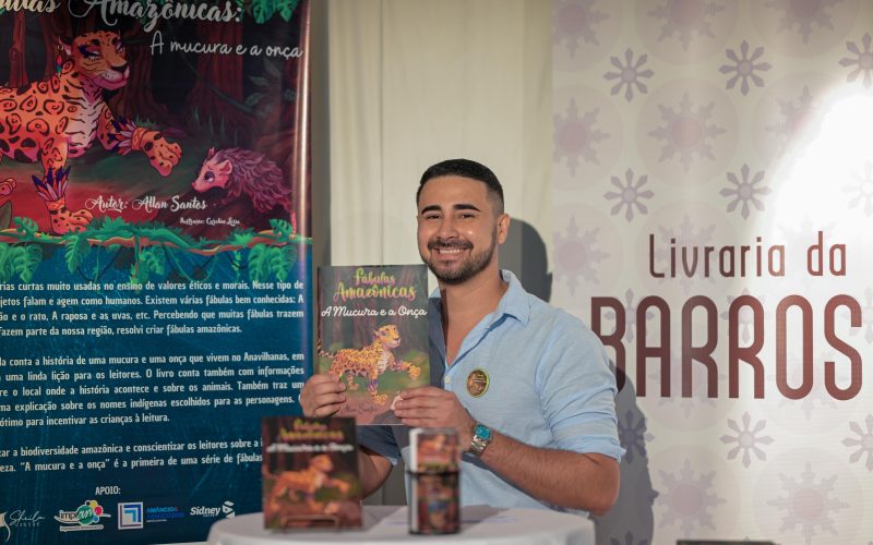 Allan Santos leva a fábula amazônica “A Mucura e a Onça” às comunidades ribeirinhas e inspira crianças com literatura e pertencimento