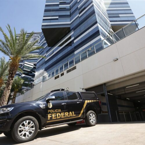 PF deflagra Operação Galho Fraco e investiga desvio de cotas parlamentares envolvendo deputado Carlos Jordy