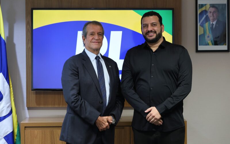 Reunião com Valdemar da Costa Neto projeta Robson Ouro Preto no cenário nacional