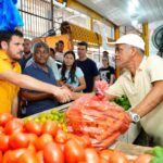 Renato Junior volta à Manaus Moderna após 100 dias de governo e ressalta iniciativas em prol de feirantes e do comércio popular