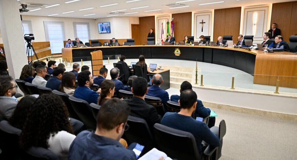 TCE-AM reafirma penalidade ao ex-prefeito ao indeferir apelação sobre contratação de funcionários
