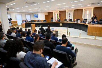 TCE-AM reafirma penalidade ao ex-prefeito ao indeferir apelação sobre contratação de funcionários